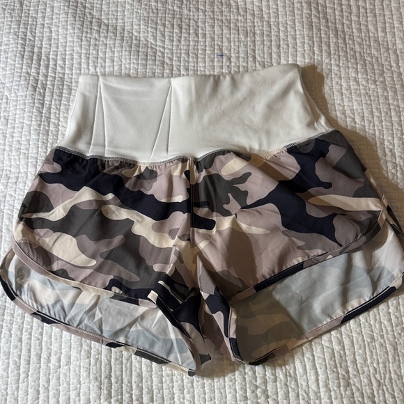 alexo Pants - Alexo Camouflage Women's Shorts size S